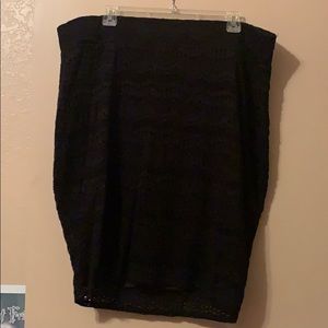 Torrid size 2 black skirt
